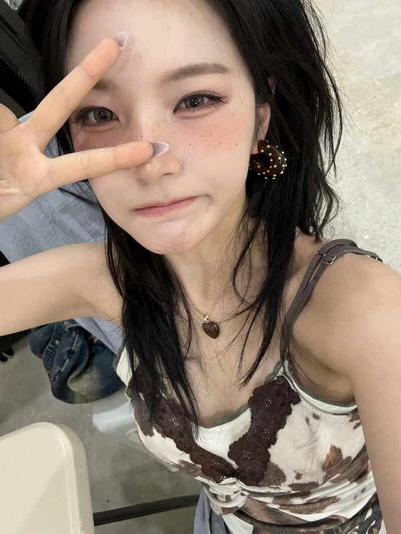 프로미스나인 백지헌