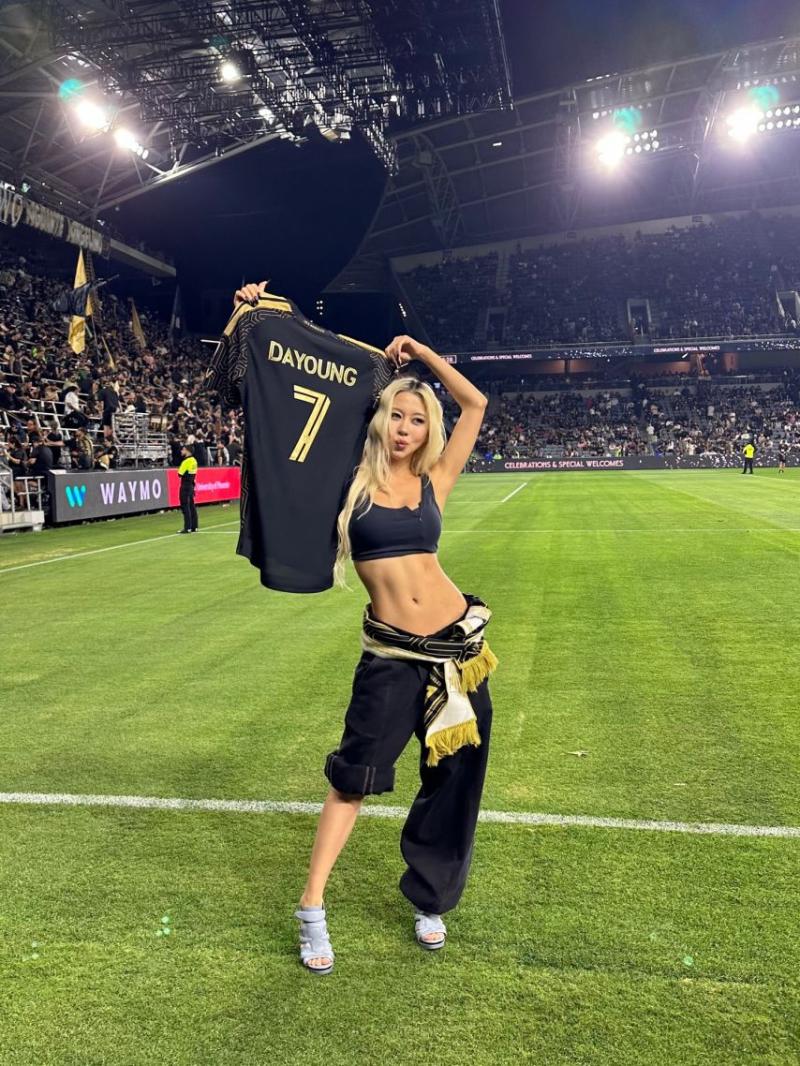 다영 우주소녀 인별 LAFC