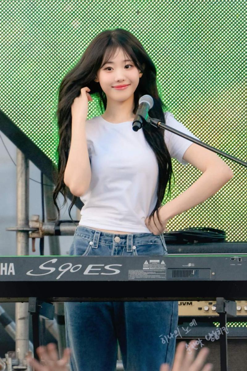 QWER 히나