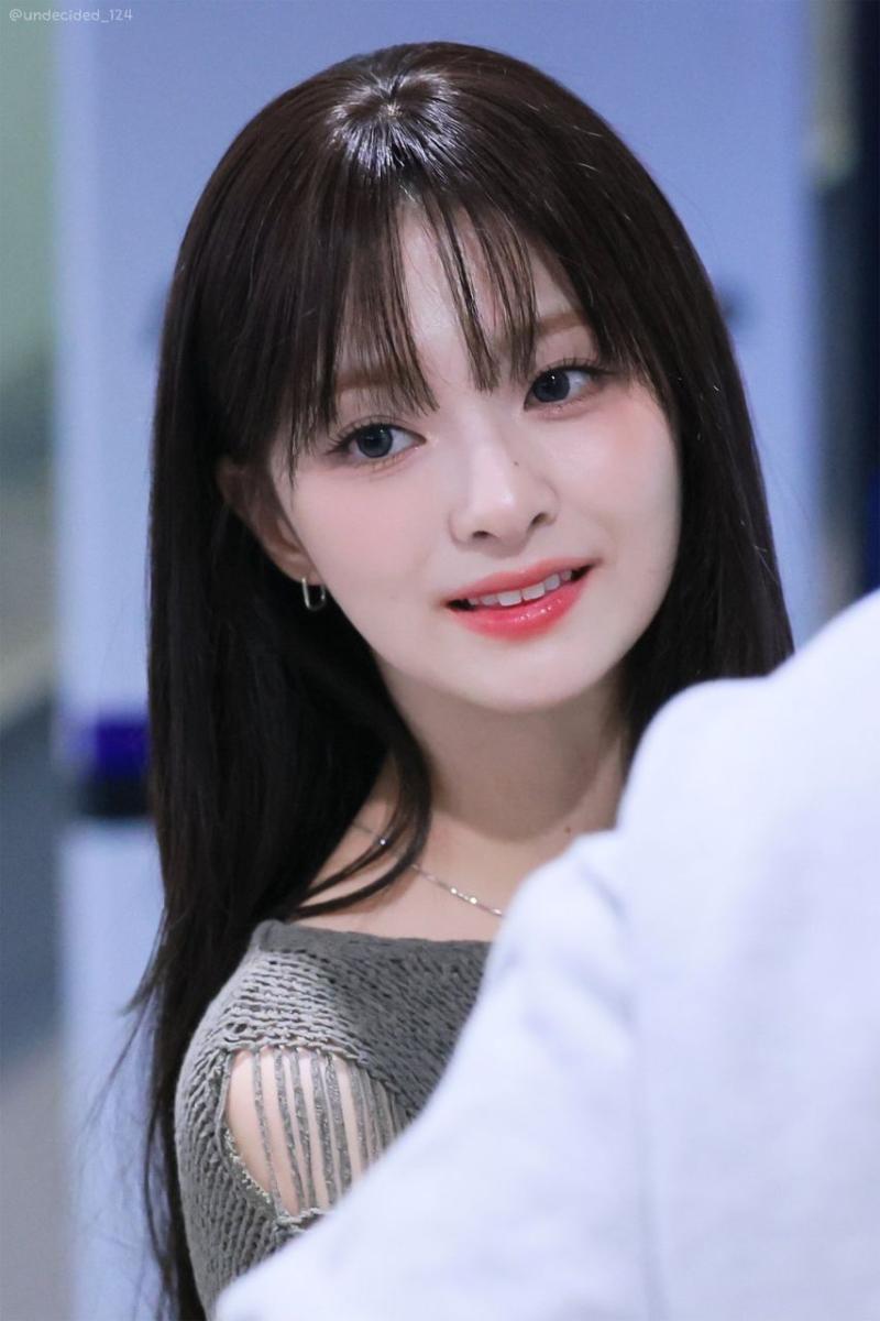 프로미스나인 이나경