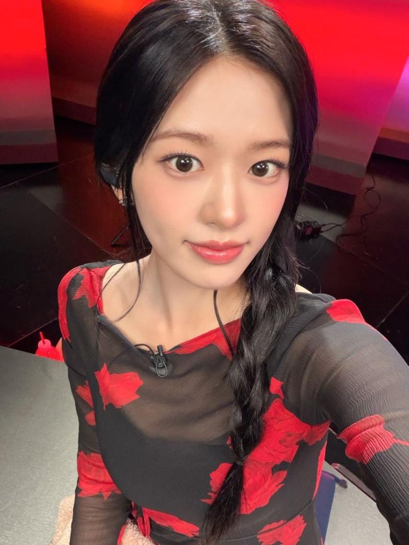 아이브 안유진