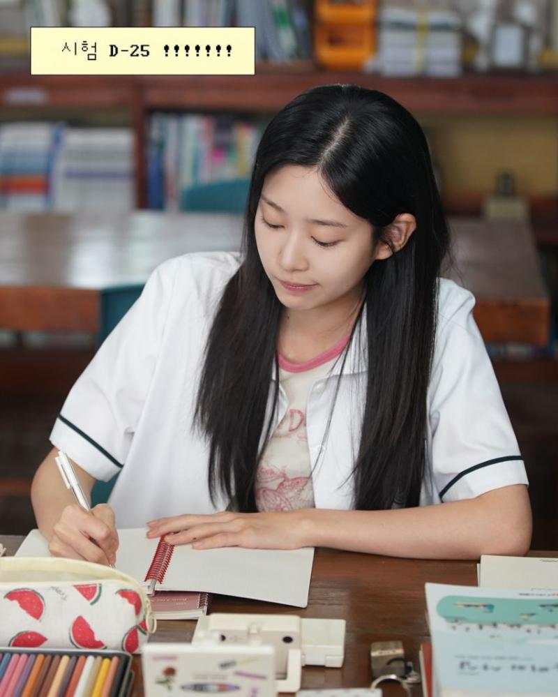 김민주