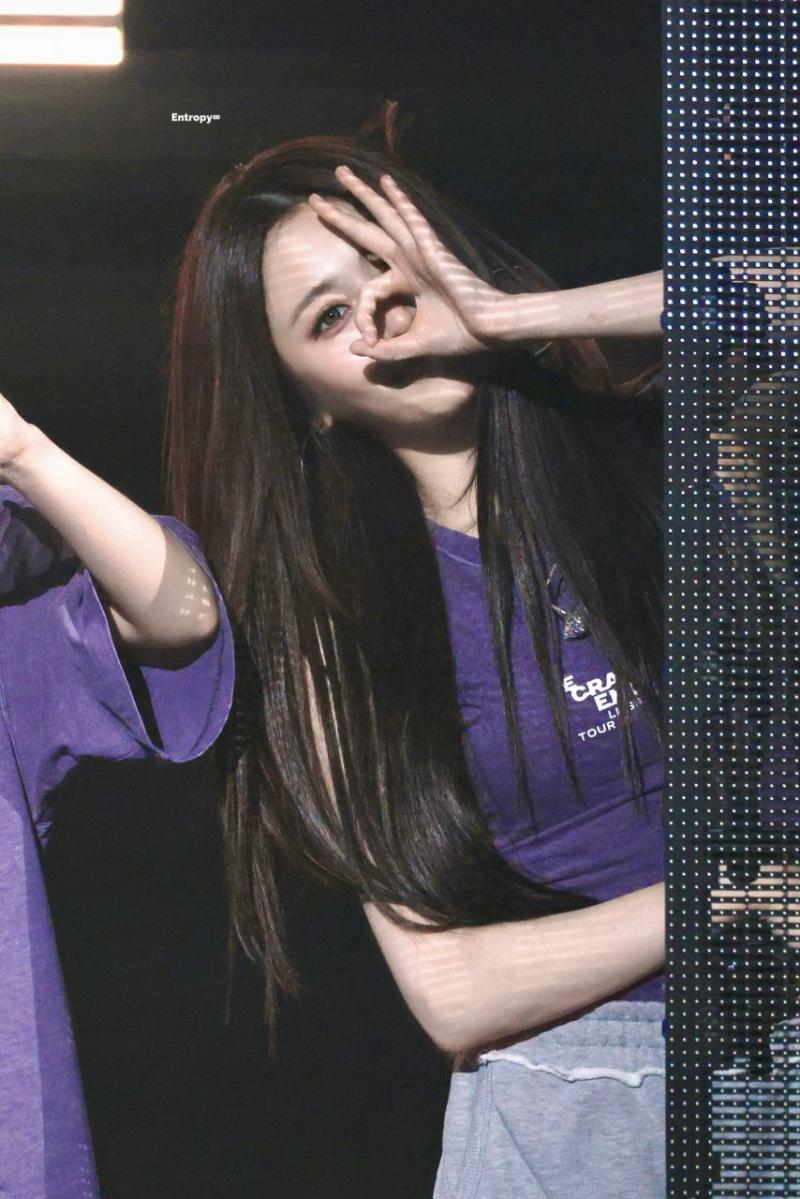 르세라핌 허윤진