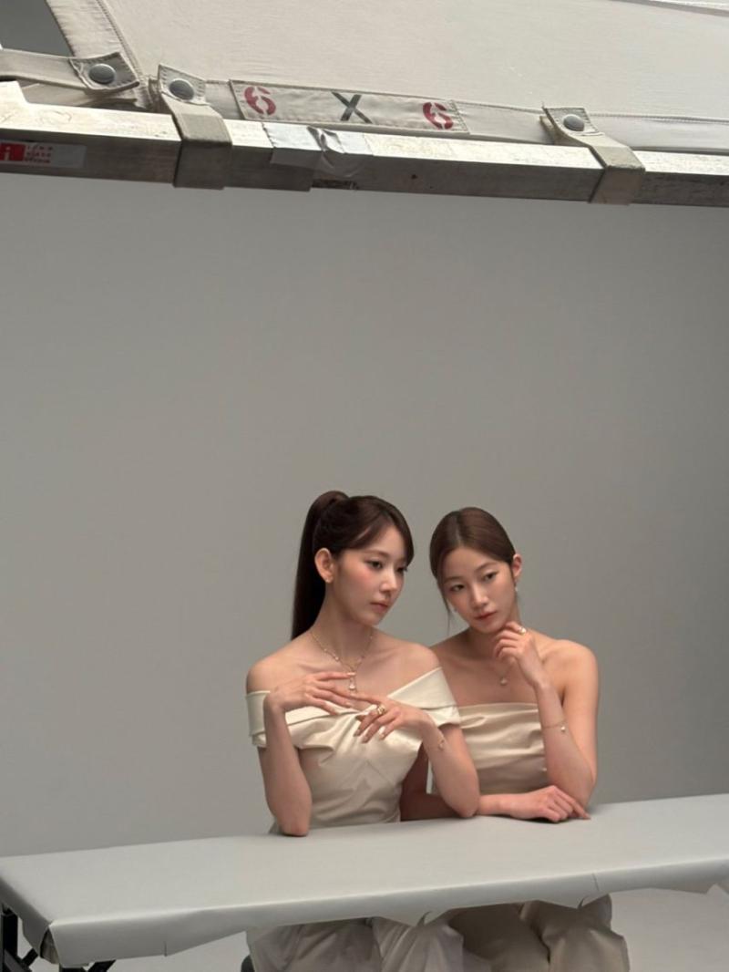 르세라핌 사쿠라 / 사쿠라 (허윤진,카즈하,홍은채)