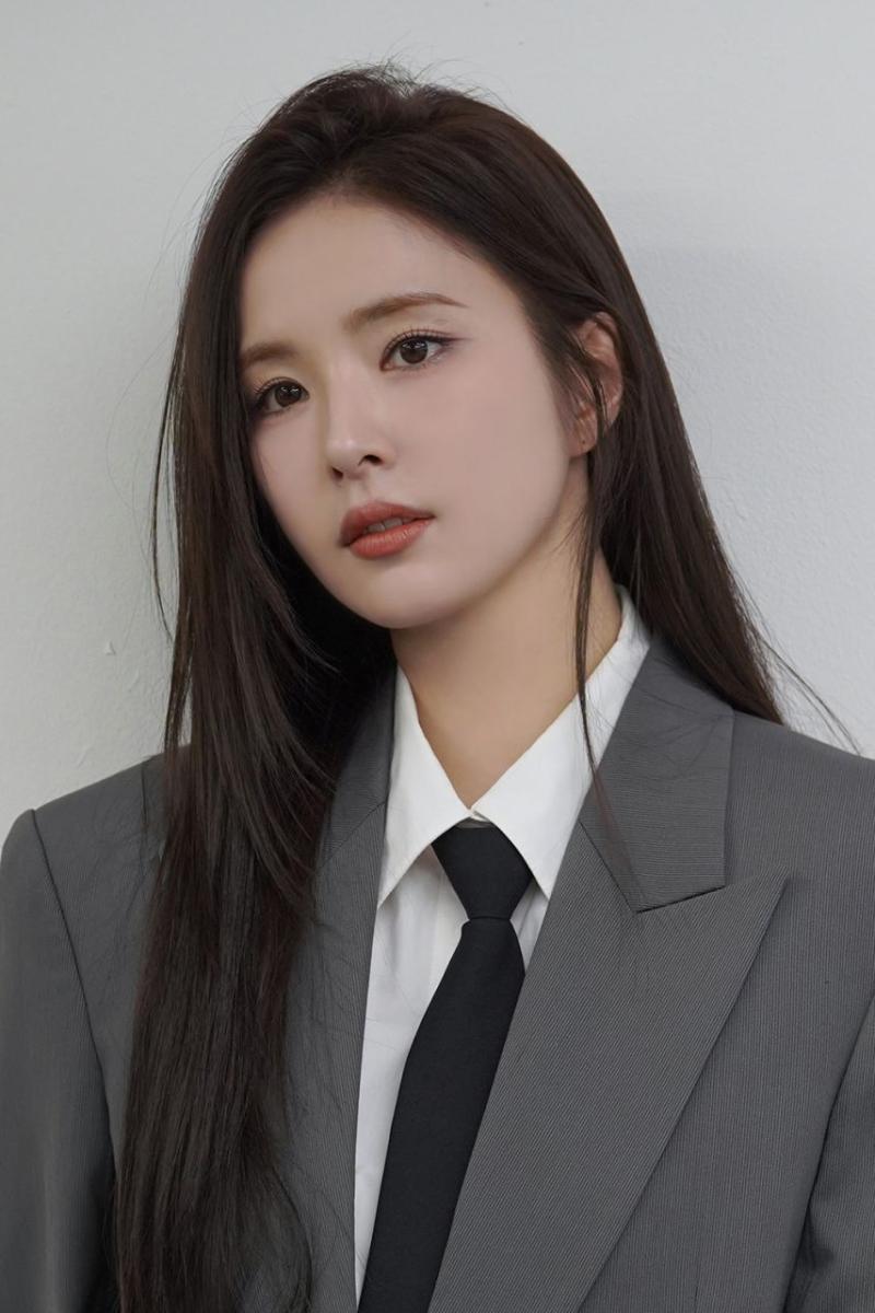 [신세경] 봄날의 햇살 같은 수트세경 비하인드