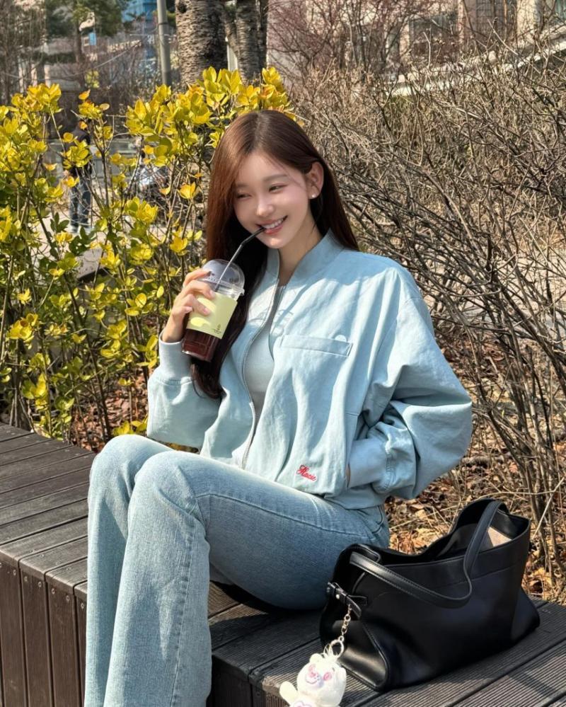 김윤희 아나운서