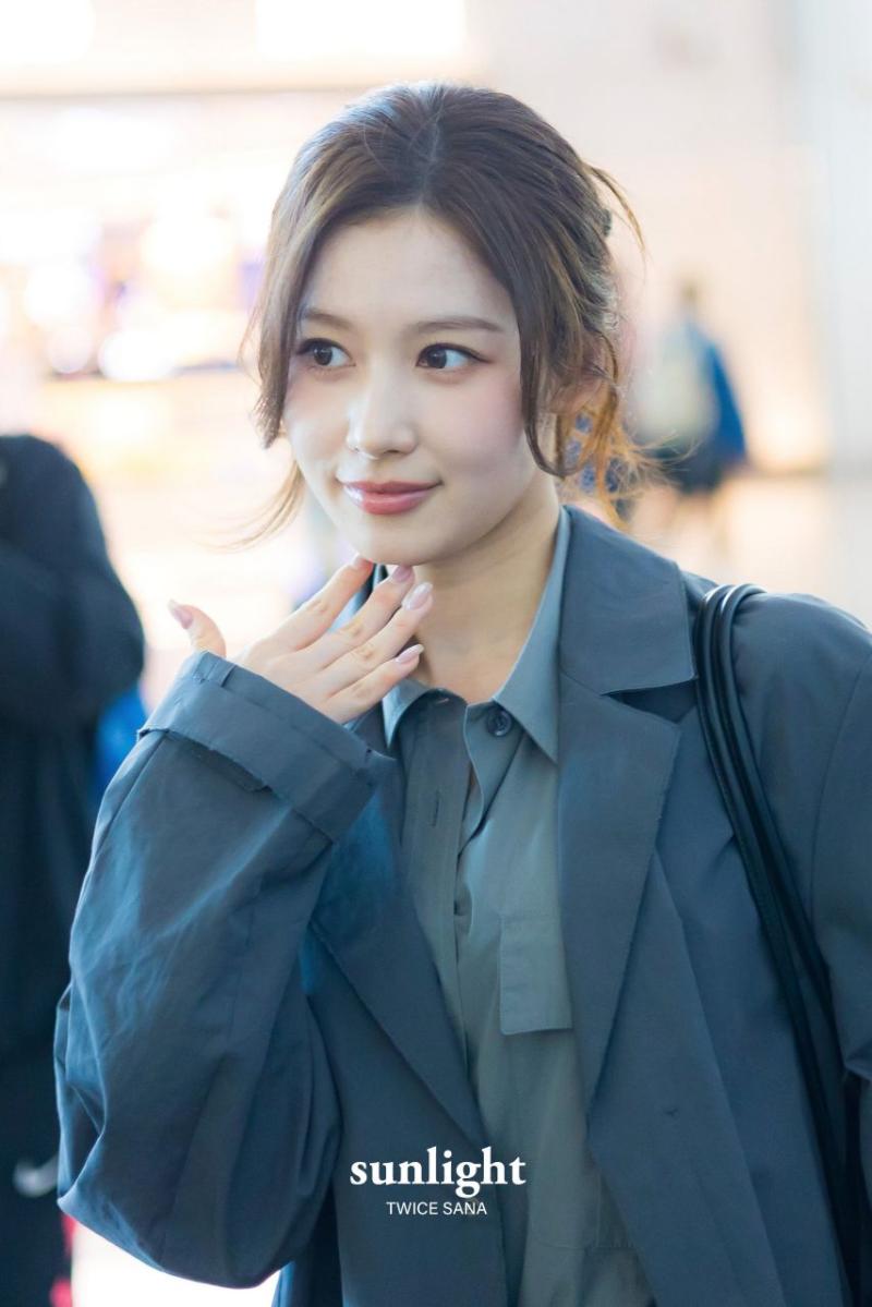트와이스 사나