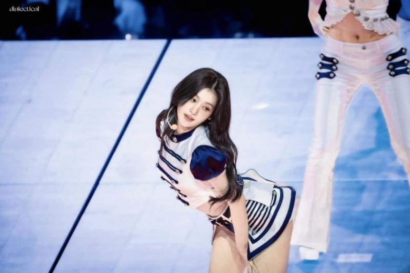 트와이스 사나