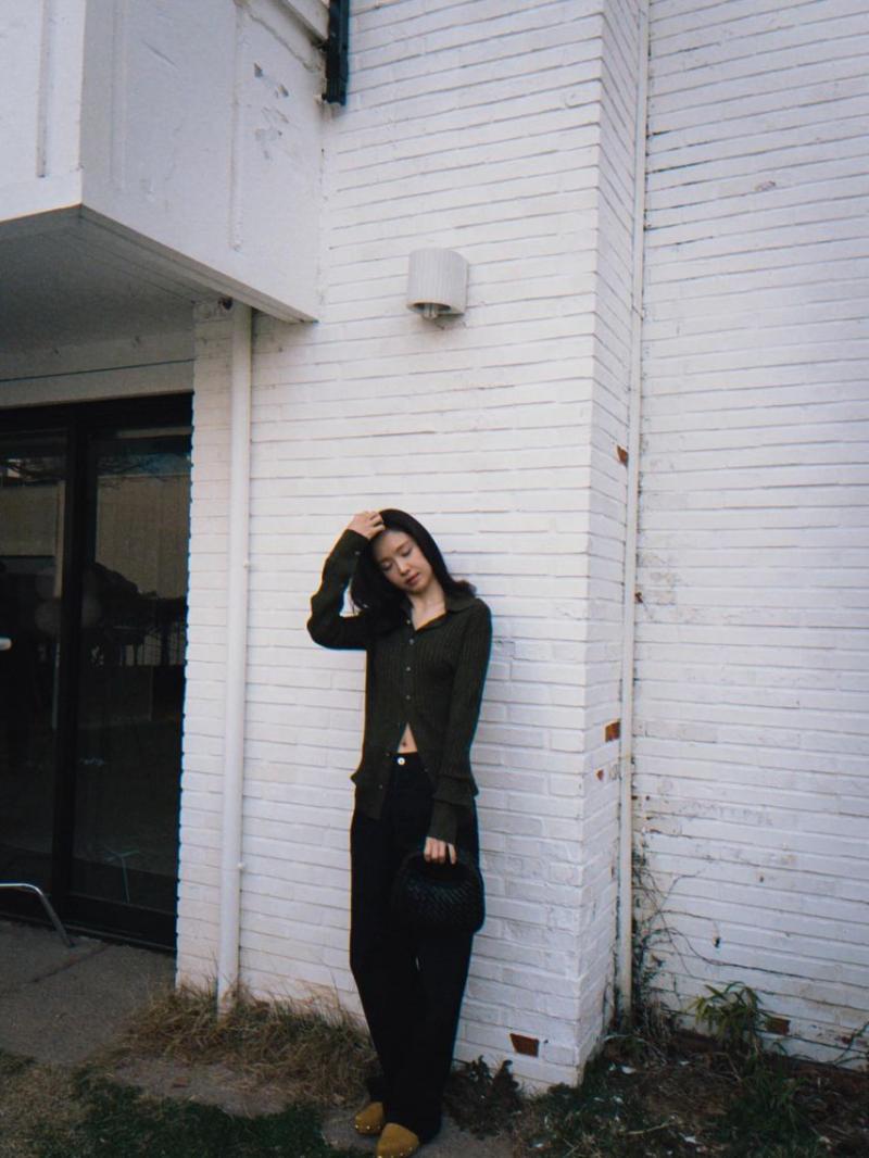 손나은