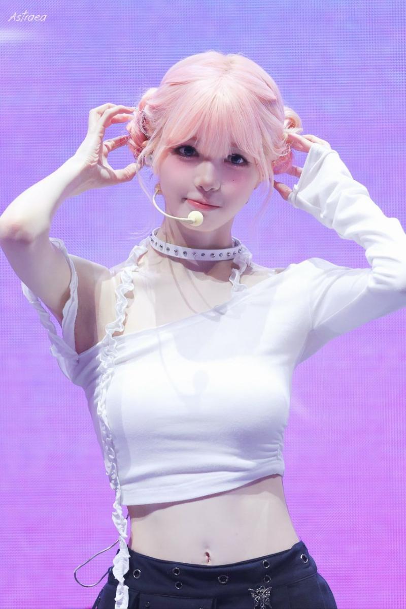 트리플에스 김채원