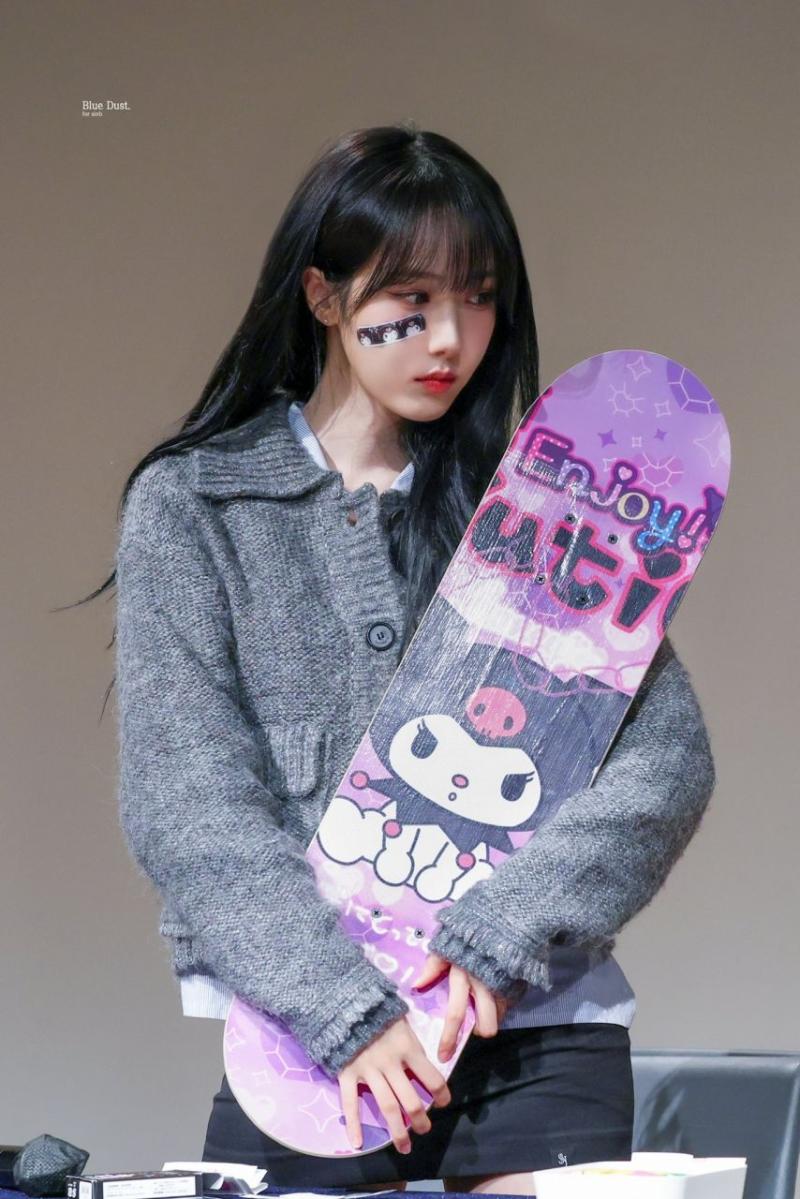 VIVIZ 신비