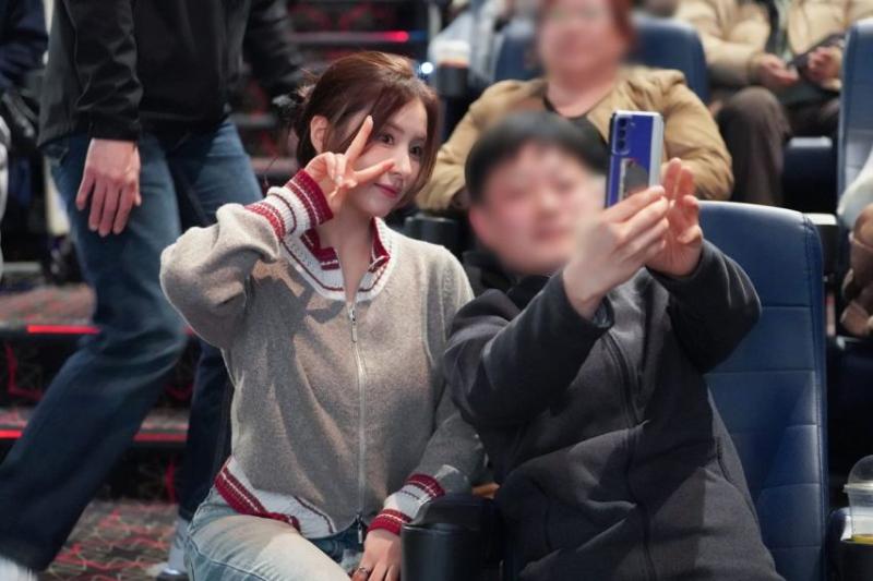 신세경