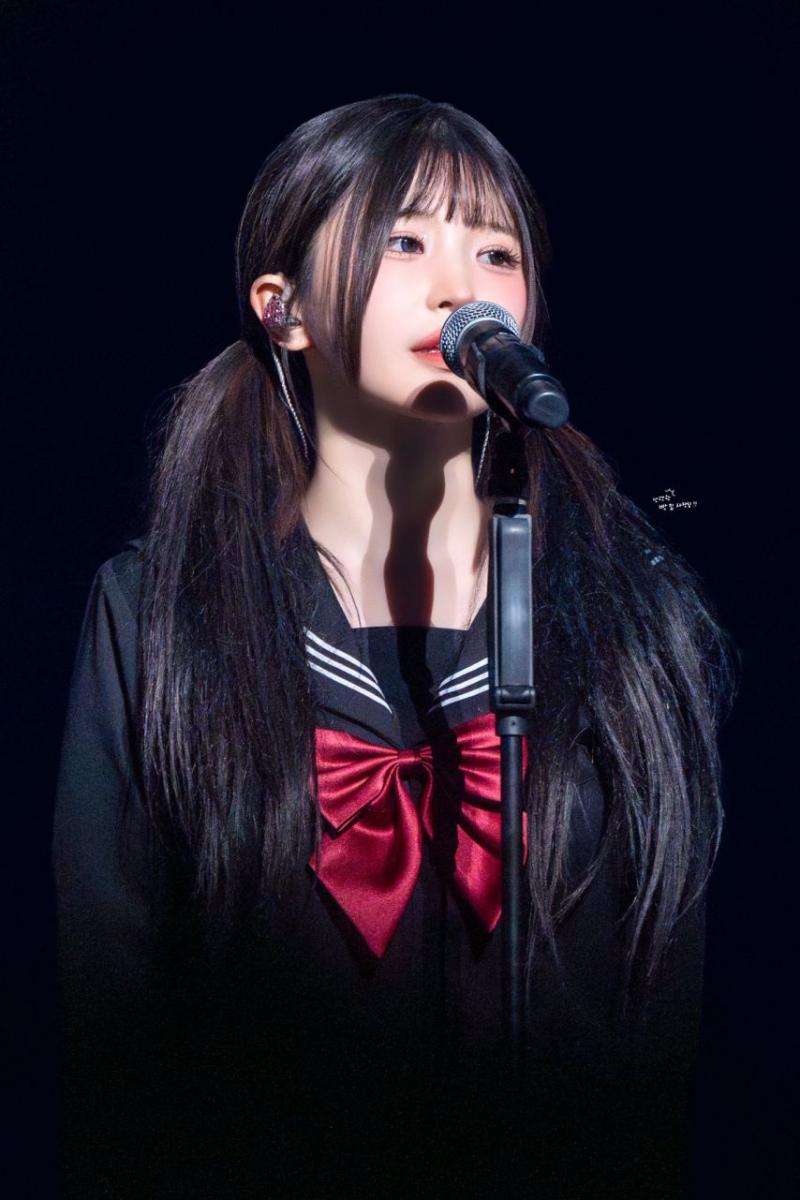 프로미스나인 송하영
