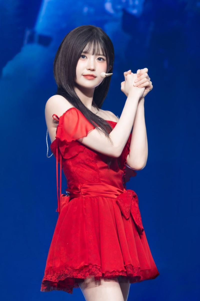 프로미스나인 송하영