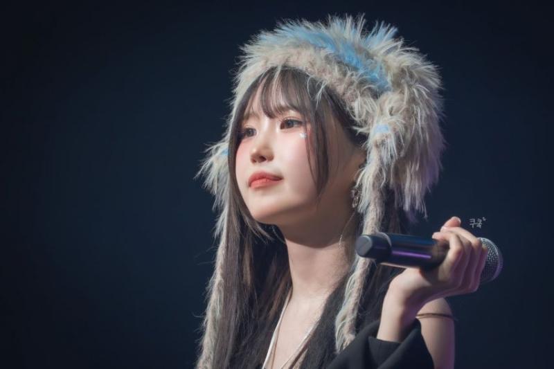 프로미스나인 송하영