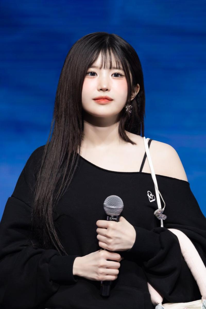 프로미스나인 송하영