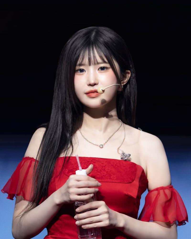 프로미스나인 송하영