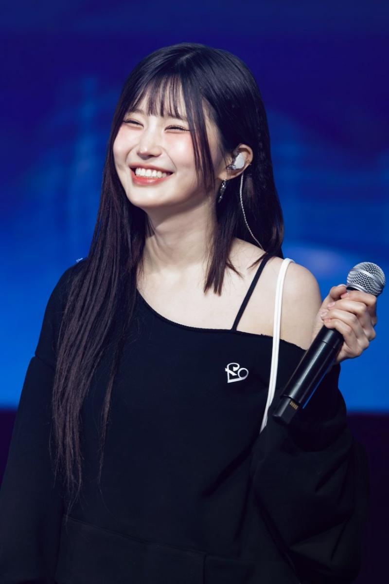 프로미스나인 송하영