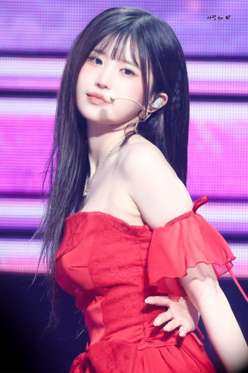 프로미스나인 송하영