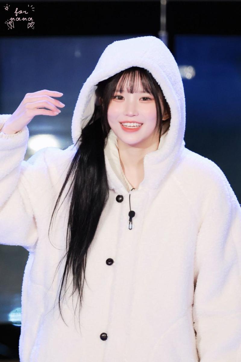 프로미스나인 송하영