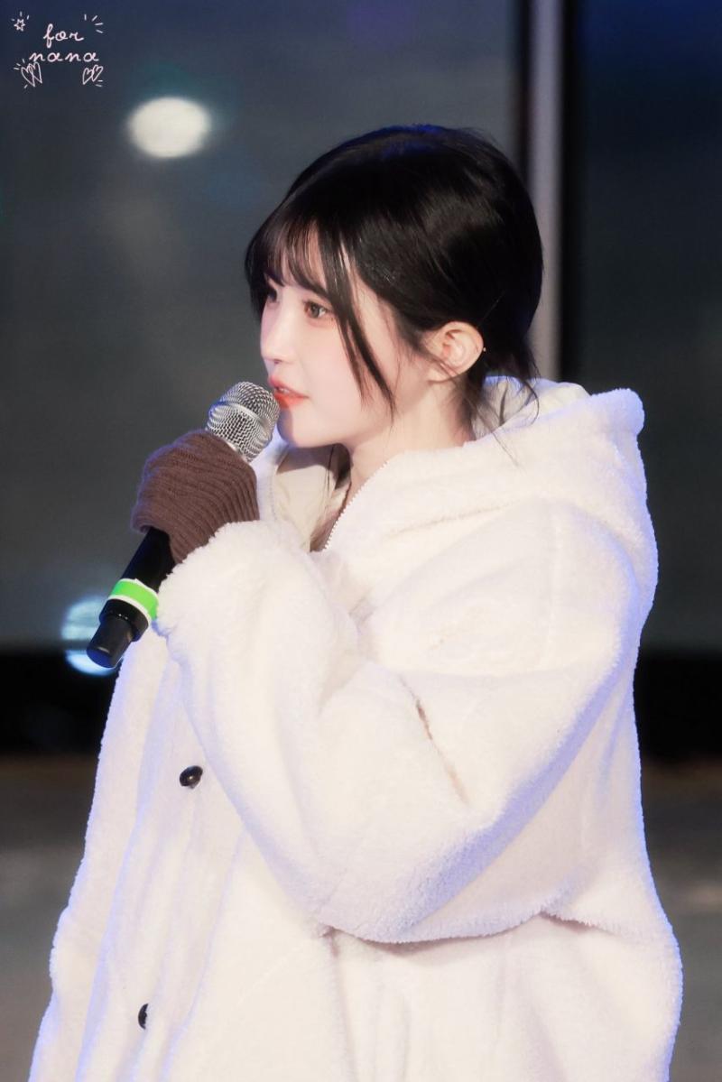 프로미스나인 송하영
