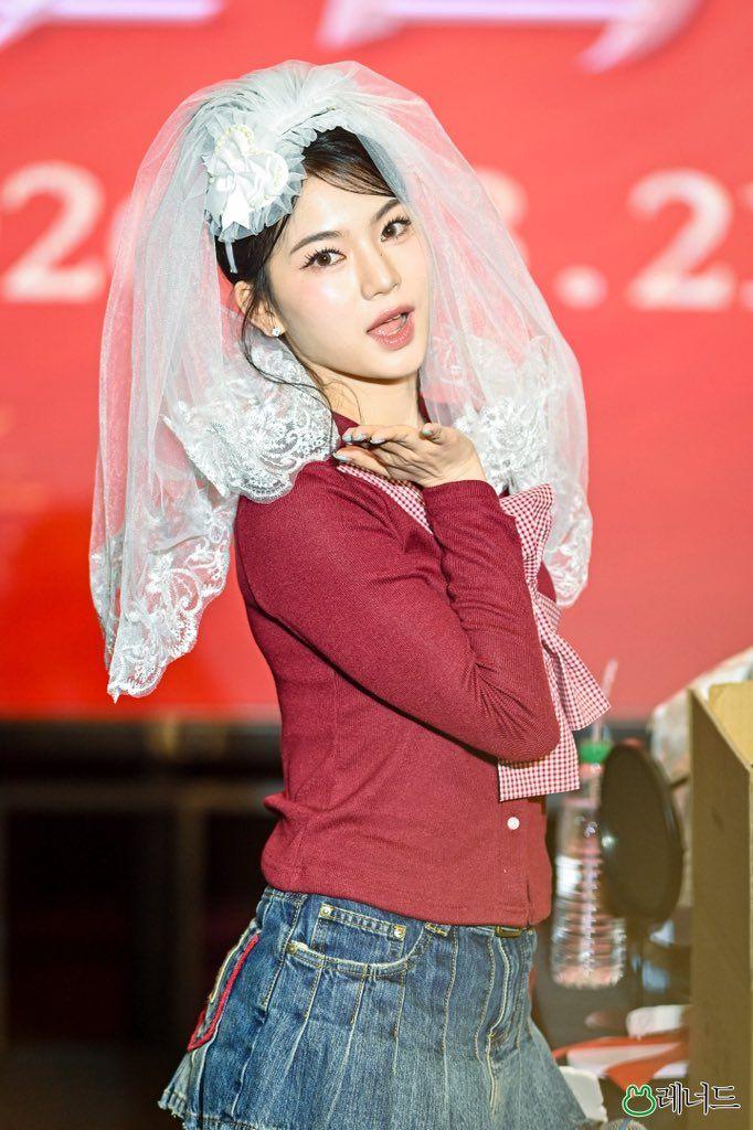 스테이씨 아이사