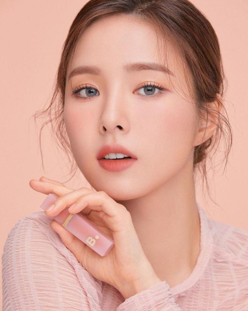 배우 신세경