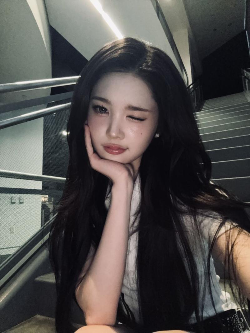 하츠투하츠 에이나