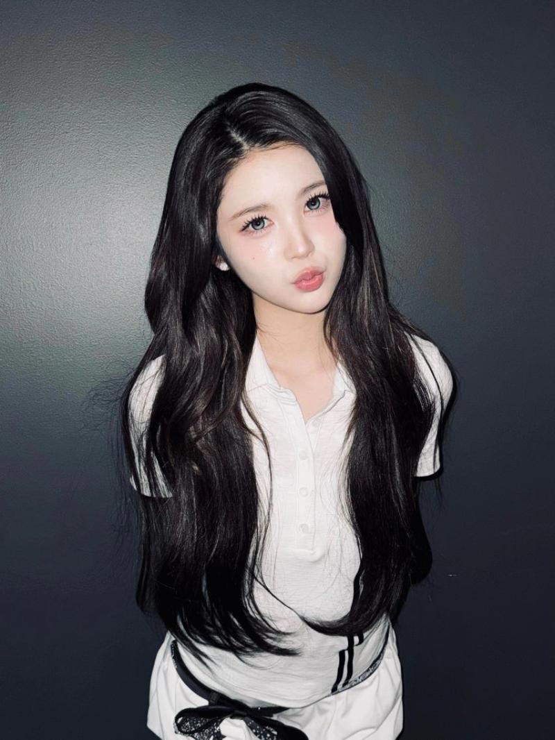 하츠투하츠 에이나