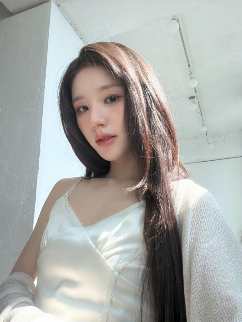 희진 ARTMS아르테미스 인별