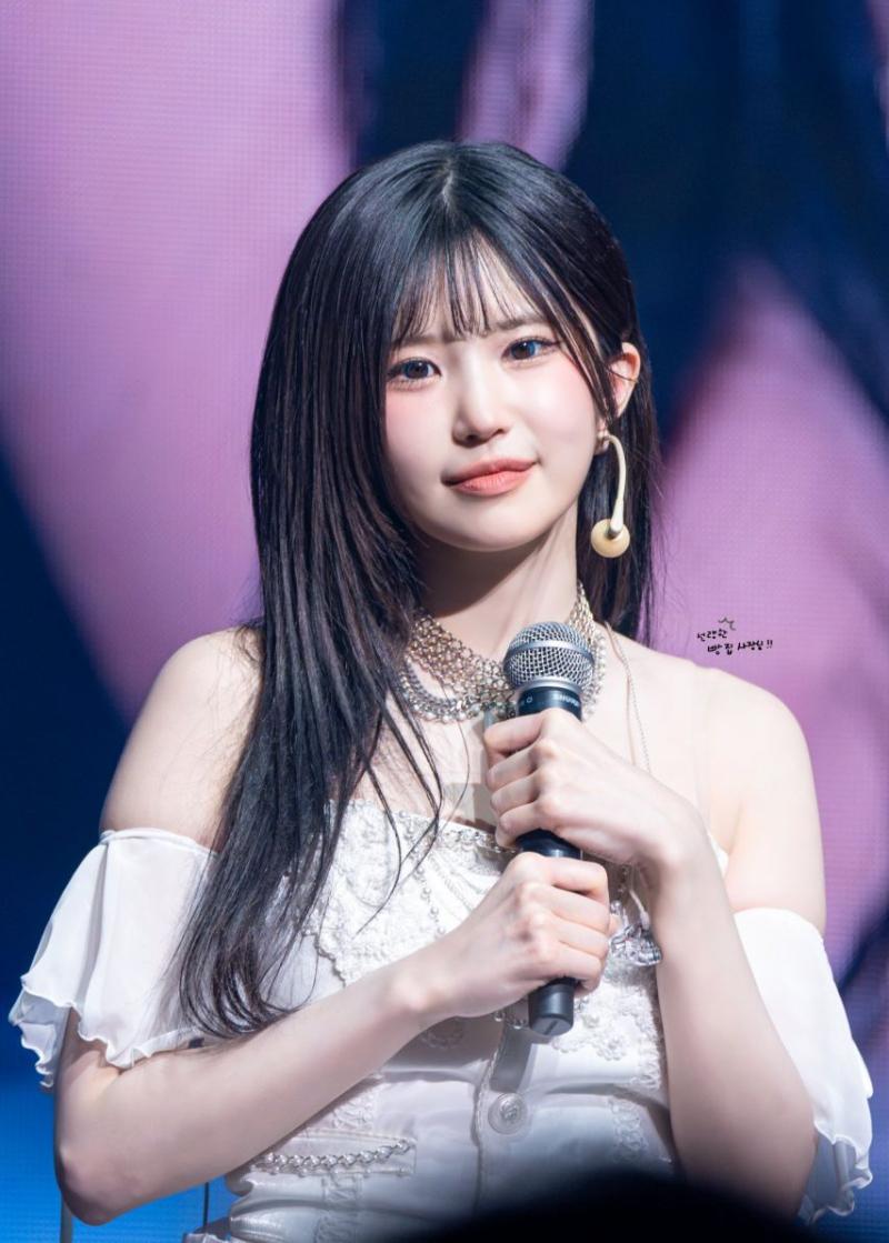 프로미스나인 송하영