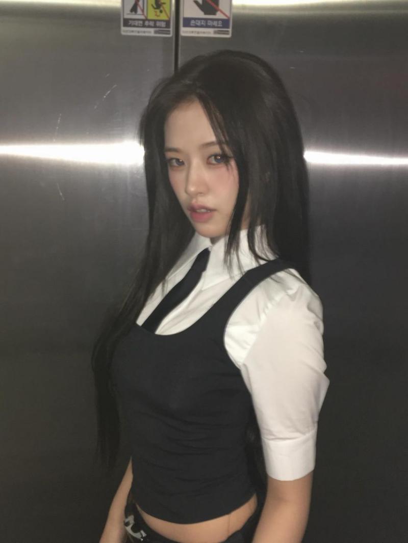 아이브 안유진