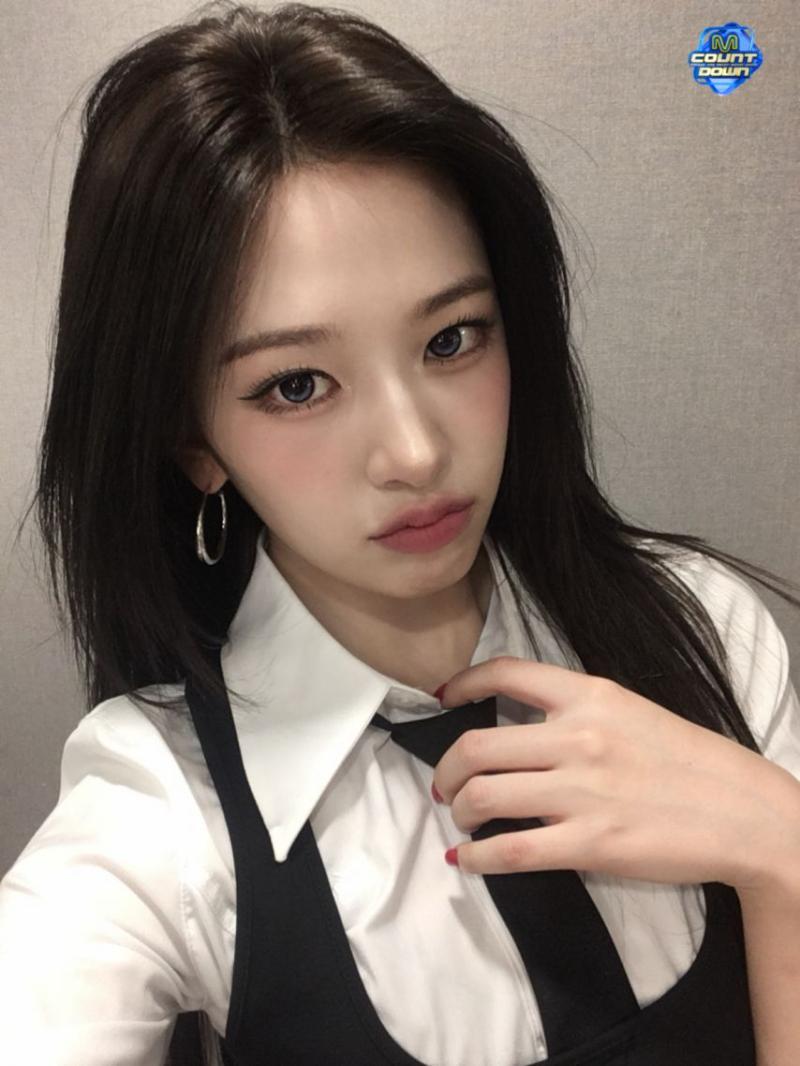아이브 안유진