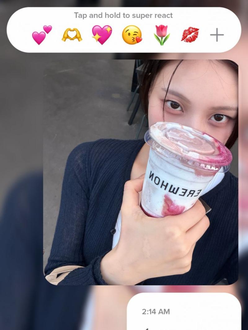 엄지 VIVIZ비비지 인별