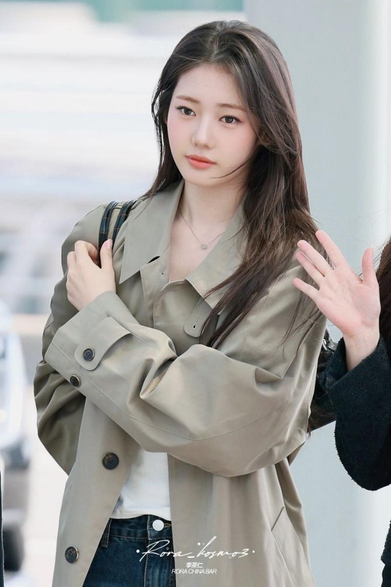 베이비몬스터 로라