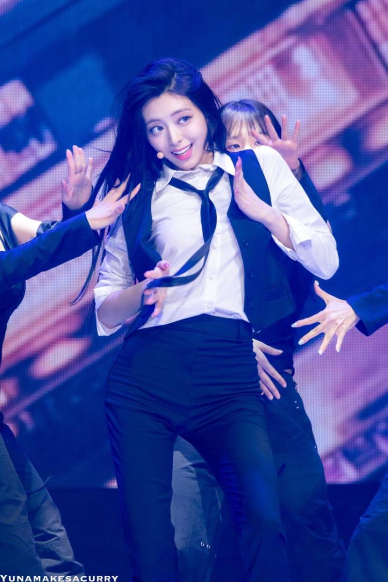 있지 유나