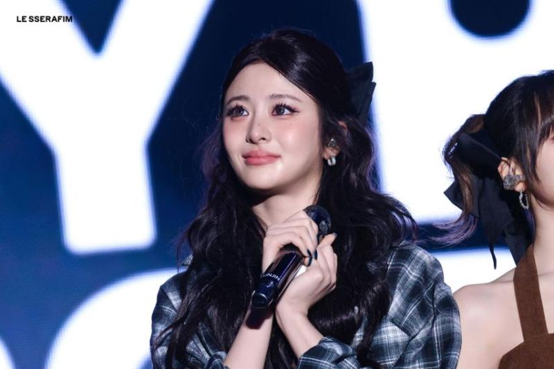 르세라핌 허윤진