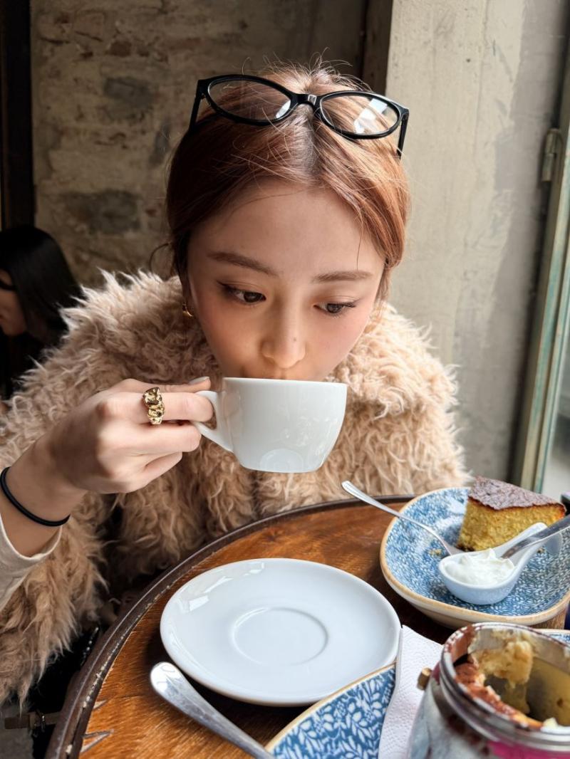 르세라핌 허윤진