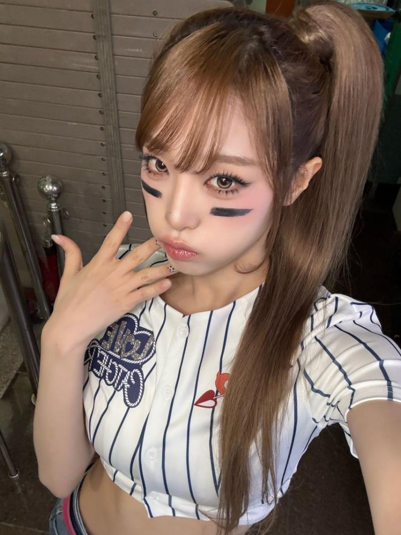 최예나