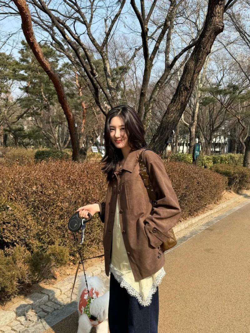 정채연