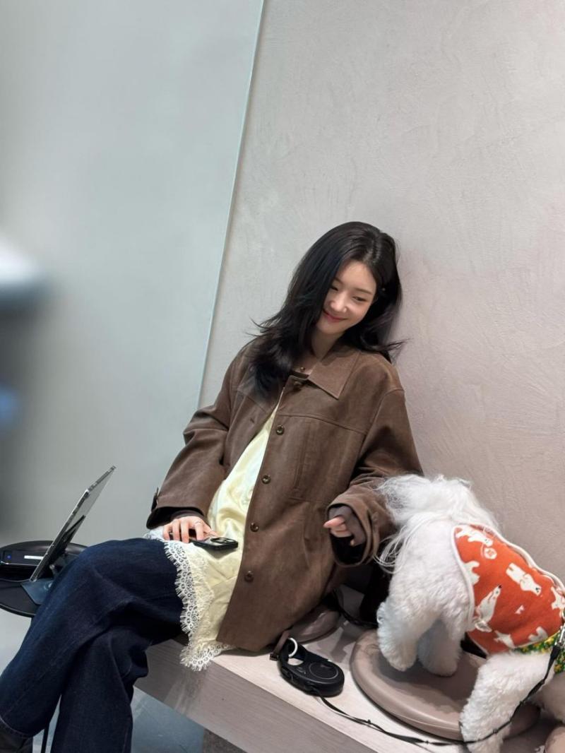 정채연