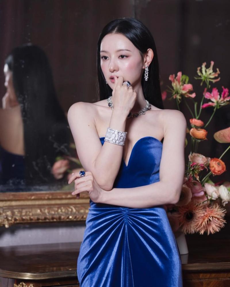 김지원 불가리 에클레티카