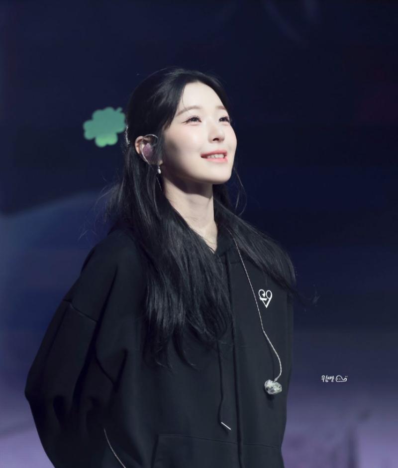 프로미스나인 백지헌