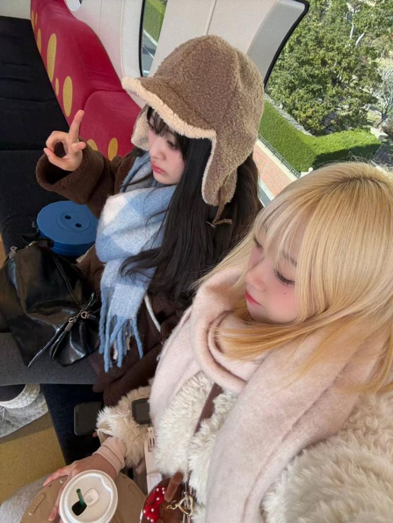 레이턴시 세미,  지지원