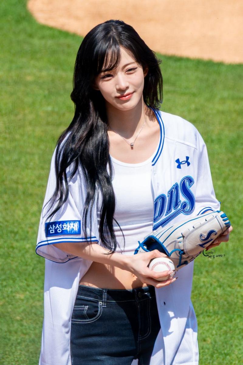프로미스나인 이채영