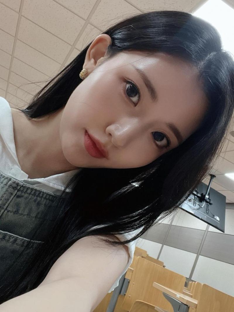 정다빈