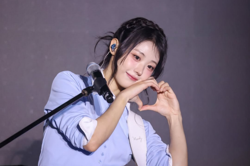 QWER 히나