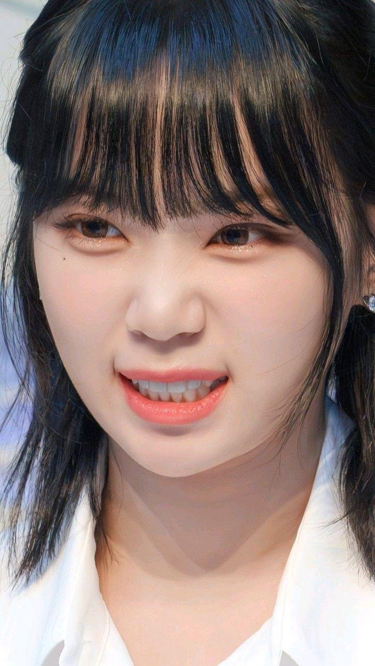서양남자들에게 인기 최고인  김채연.gif