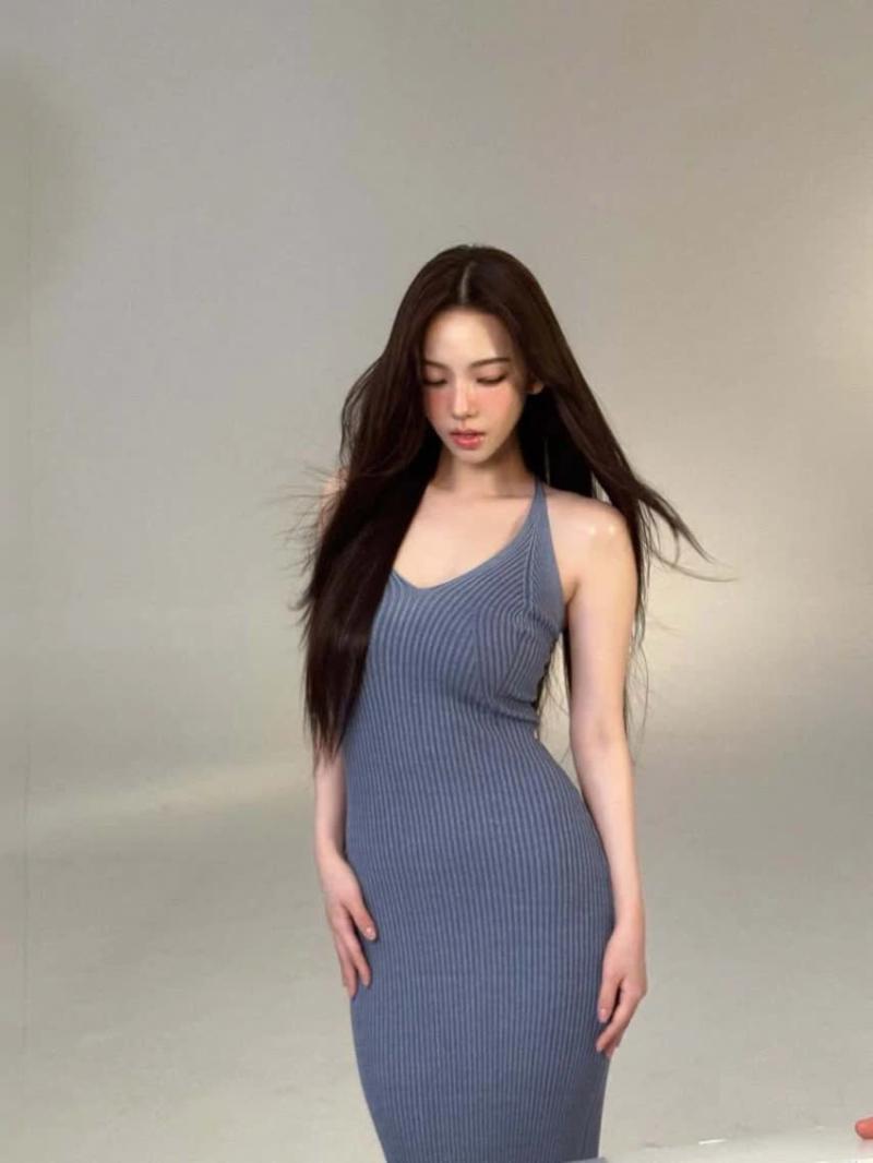 에스파 카리나 골지 미시룩 원피스 타이트한 밀착 몸매.jpg