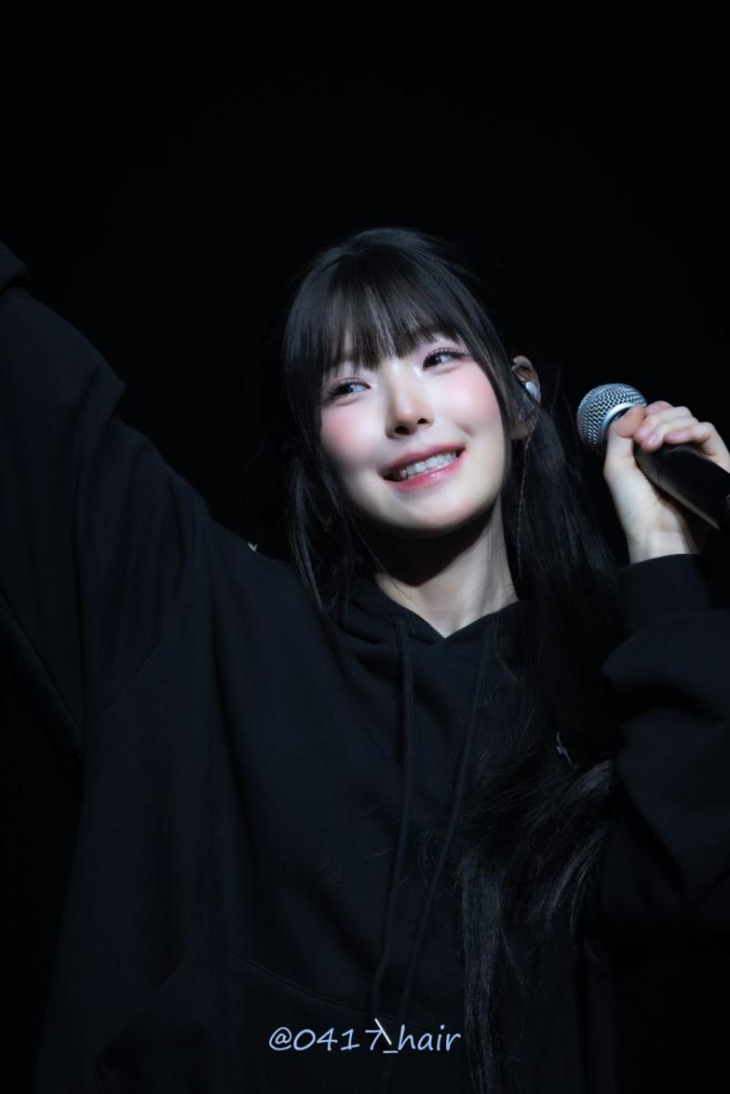 프로미스나인 백지헌